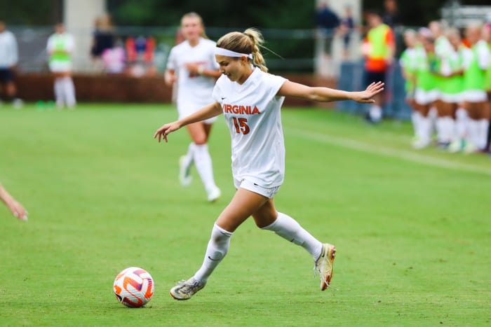 Junior forward Brianna Jablonowski dribbles during the UVA women's soccer game against Memphis.